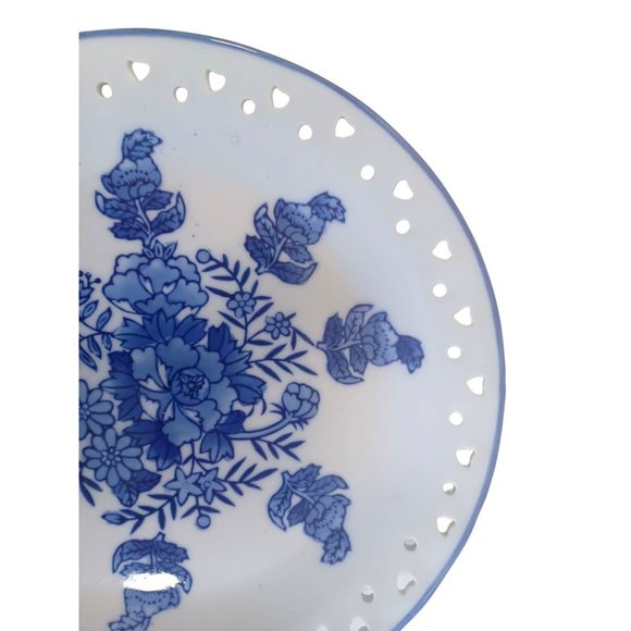 Vtg 8" Delf Blue Hand Painted Floral Heart Cutout Lace Edge Decorative - Picture 4 of 9